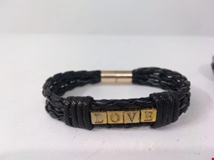 دستبندlove بافت چرم مصنوعی کد 1015